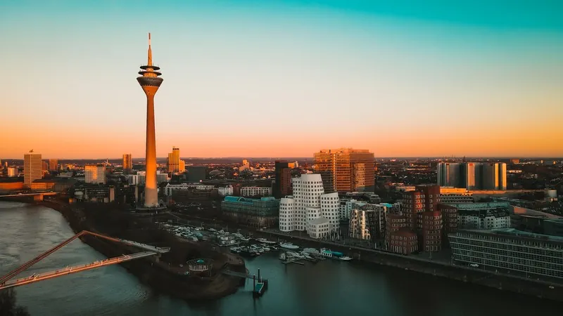 Stadtansicht Düsseldorf – Monteurzimmer nahe Düsseldorf