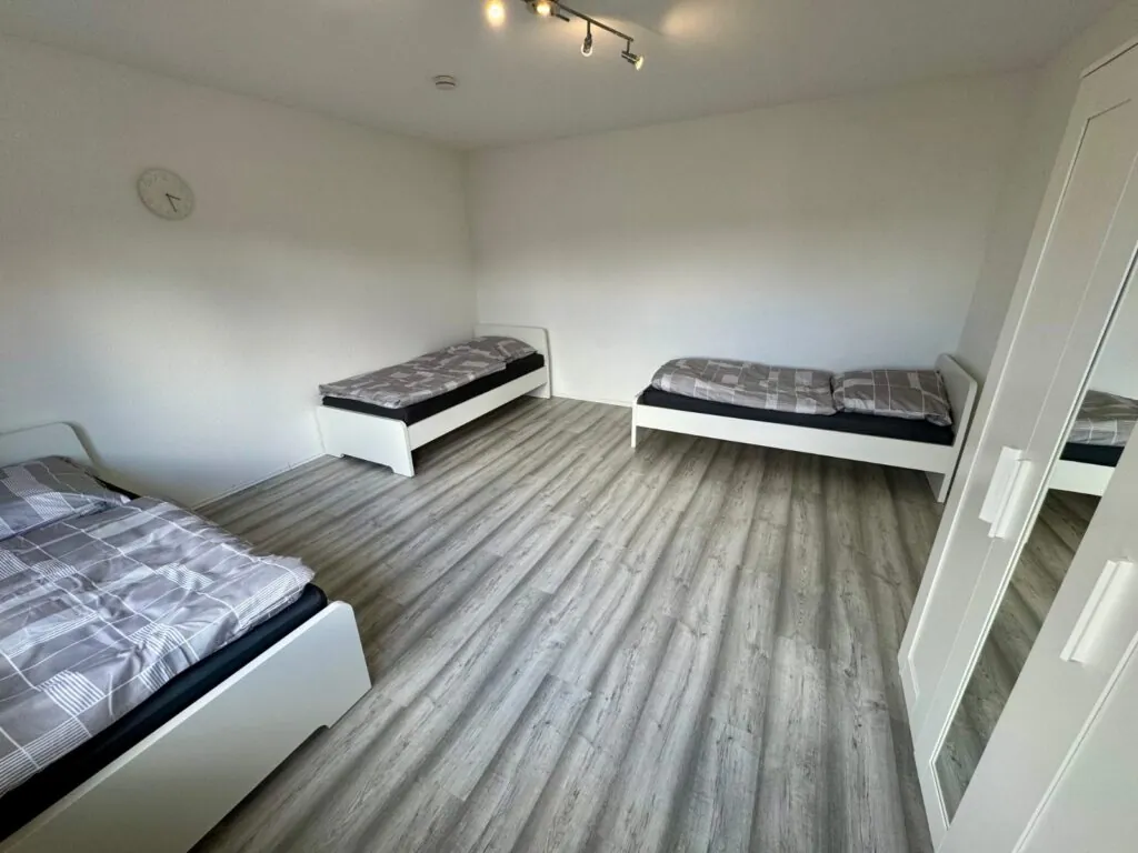 Kleine Monteurwohnung in Solingen im Erdgeschoss für Einzelpersonen oder zwei bis drei Kollegen